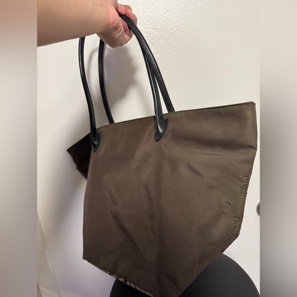 Burberry Nova Check Brown Synthetic Handbag Authentic Pre - Owned 100% AUTHENTIC - Picture 5 of 12